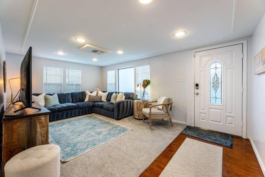 5/3 With A Heated Pool 2 Min From Beach, Updated Galveston Eksteriør billede