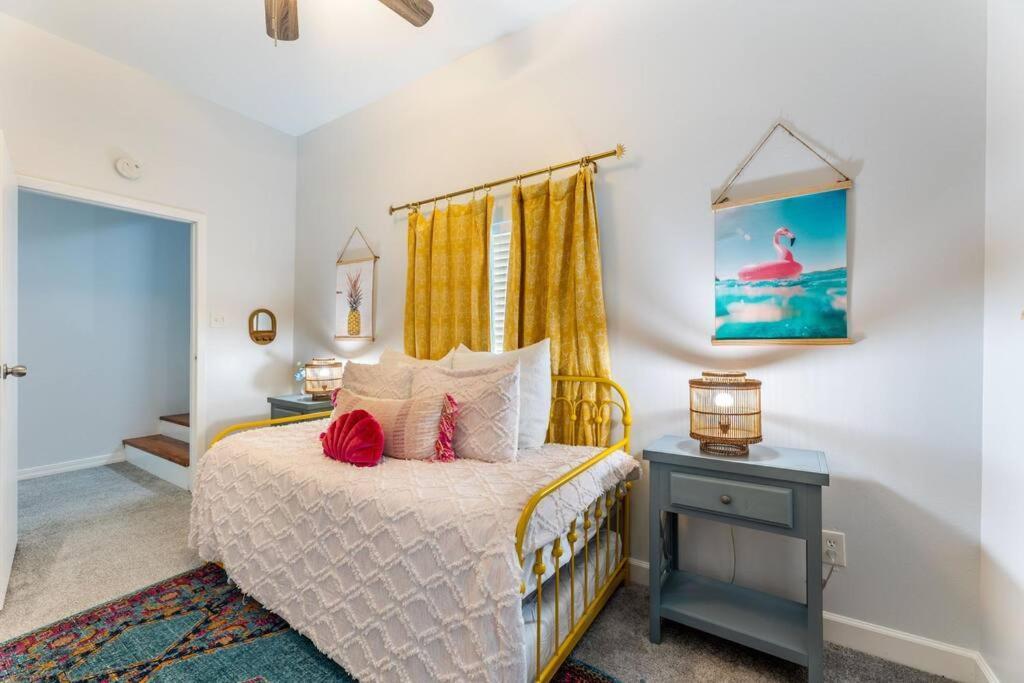 5/3 With A Heated Pool 2 Min From Beach, Updated Galveston Eksteriør billede