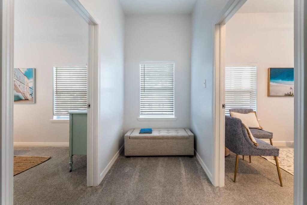 5/3 With A Heated Pool 2 Min From Beach, Updated Galveston Eksteriør billede