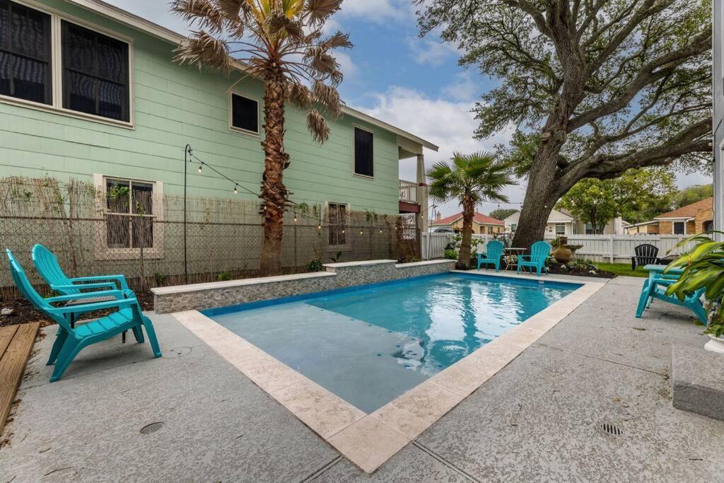 5/3 With A Heated Pool 2 Min From Beach, Updated Galveston Eksteriør billede