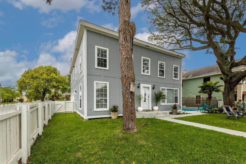 5/3 With A Heated Pool 2 Min From Beach, Updated Galveston Eksteriør billede